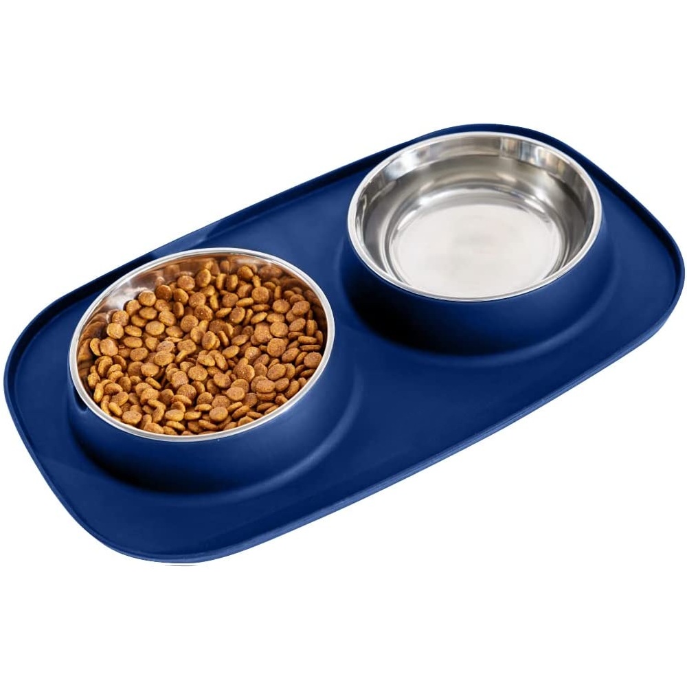 Stainless Bowls on a Silicone Mat, Black: image 4